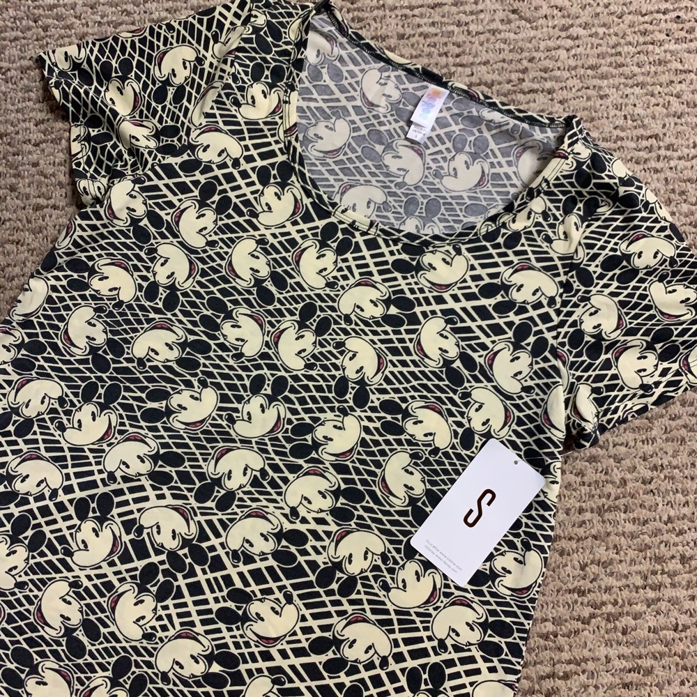 BNWT Lularoe Disney Classic T Small
